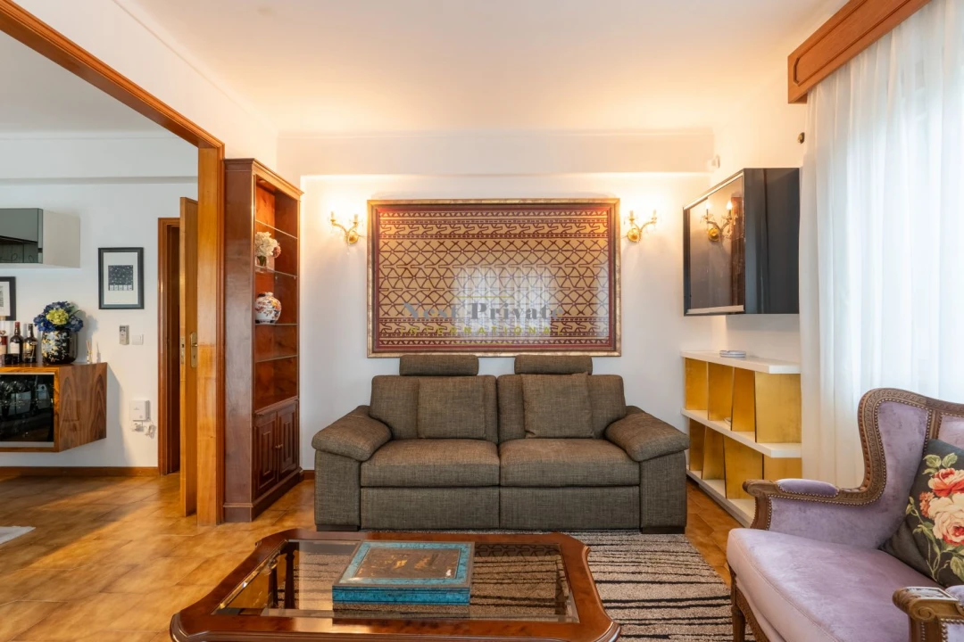 Moradia T5 para Venda em Gondomar (São Cosme), Valbom e Jovim Foto 14