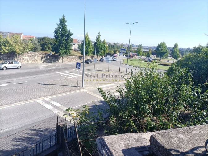 Moradia T5 para Venda em Abraveses Foto 19