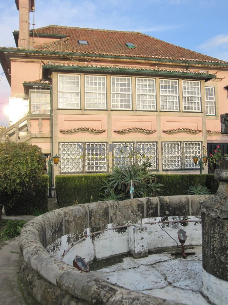 Moradia T5 para Venda em Abraveses Foto 15