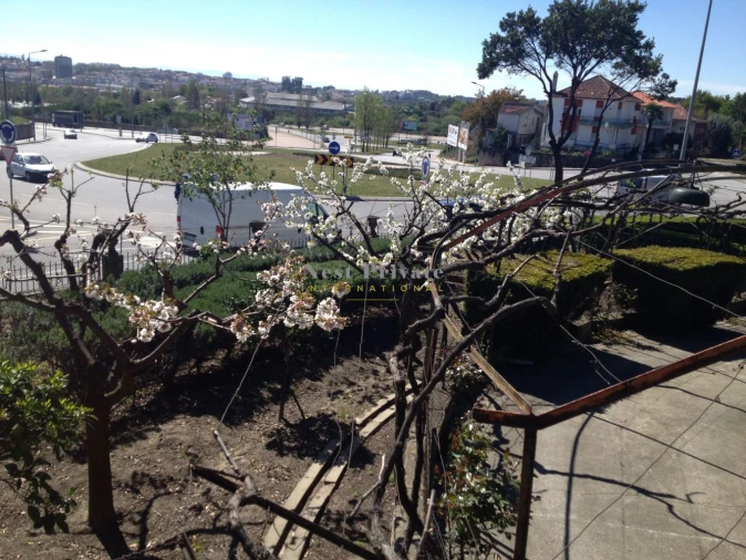 Moradia T5 para Venda em Abraveses Foto 38