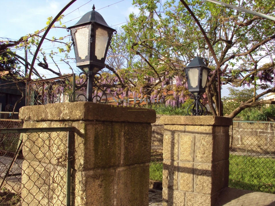 Moradia T5 para Venda em Abraveses Foto 12