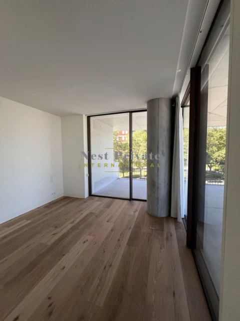 Apartamento T4 para Venda em Aldoar, Foz do Douro e Nevogilde