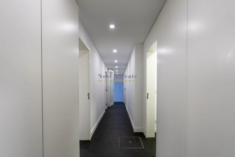 Loja para Venda em Cedofeita, Santo Ildefonso, Sé, Miragaia, São Nicolau e Vitória Foto 39