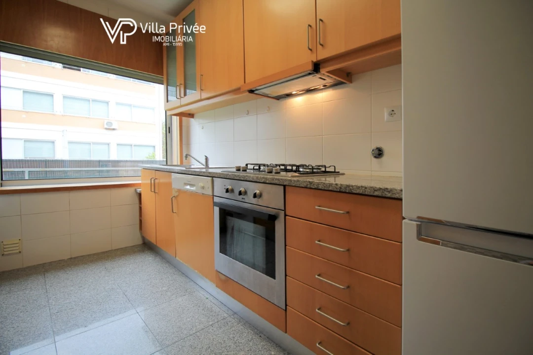 Apartamento T2 para Venda em Santa Clara e Castelo Viegas Foto 17