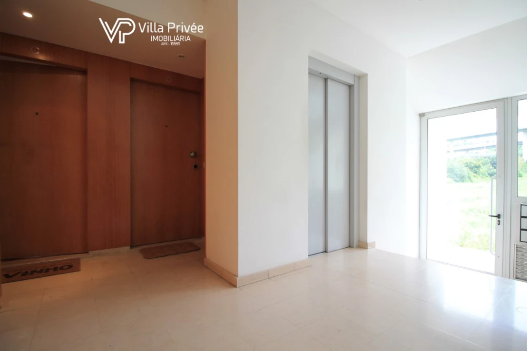 Apartamento T2 para Venda em Santa Clara e Castelo Viegas Foto 35