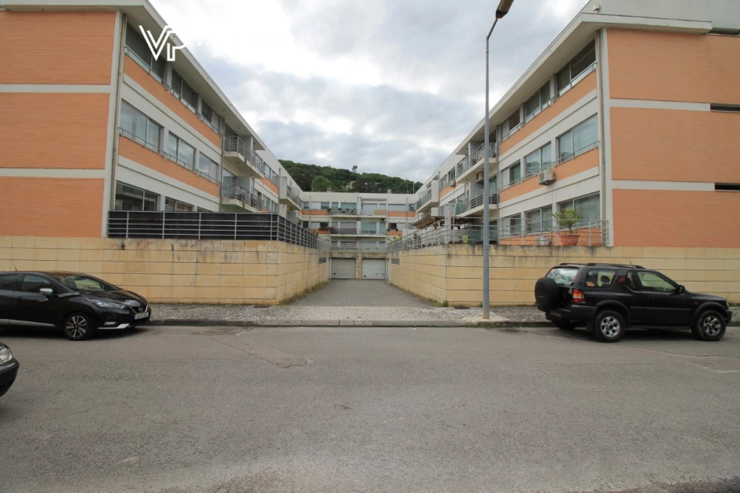 Apartamento T2 para Venda em Santa Clara e Castelo Viegas Foto 39