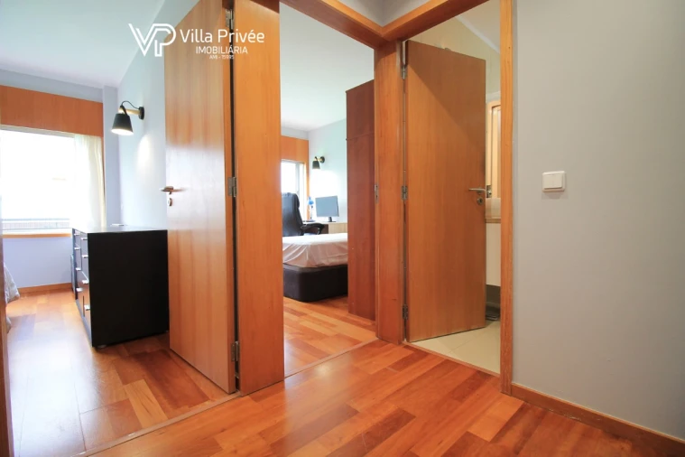 Apartamento T2 para Venda em Santa Clara e Castelo Viegas Foto 24