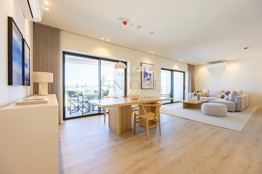 Apartamento T1 para Venda em Lagos (São Sebastião e Santa Maria) Foto 4