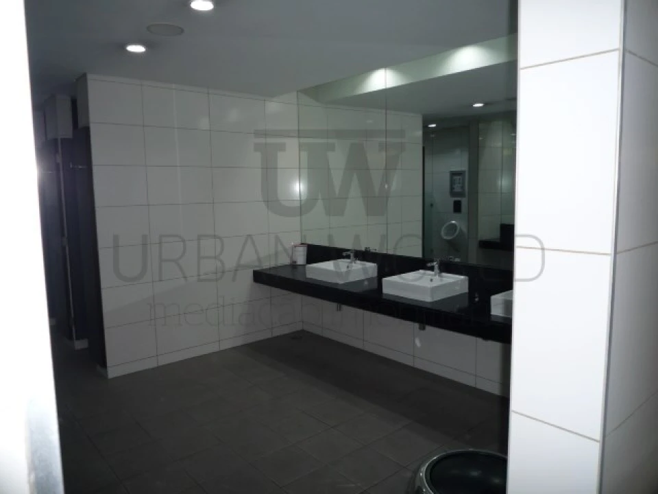 Prédio para Venda em Glória e Vera Cruz Foto 8