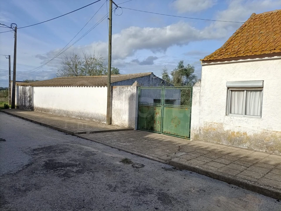 Moradia T4 para Venda em Barrosa Foto 2