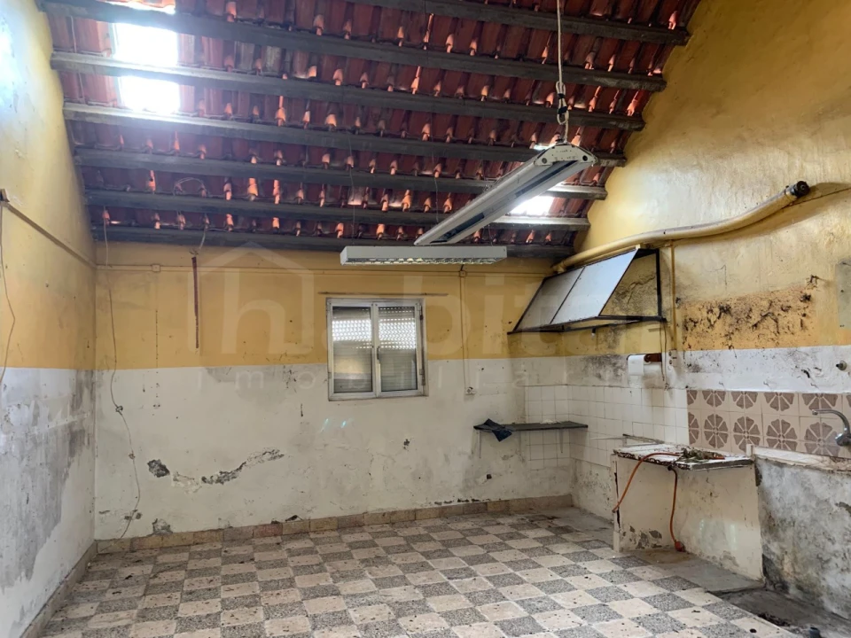 Moradia T4 para Venda em Barrosa Foto 12