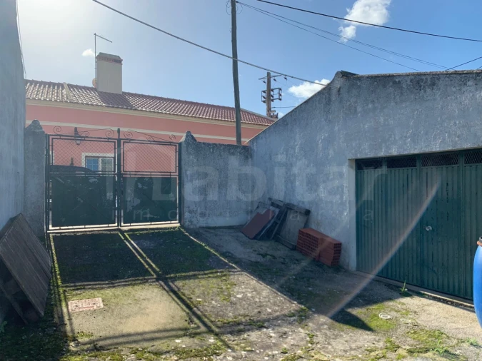 Moradia T4 para Venda em Barrosa Foto 4