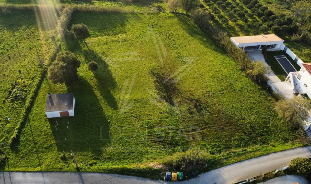 Terreno para Venda em Tornada e Salir do Porto Foto 20