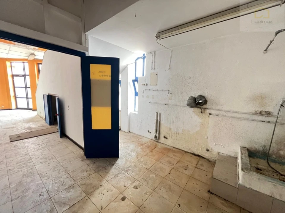 Loja para Venda em Ponta Delgada (São Pedro) Foto 11