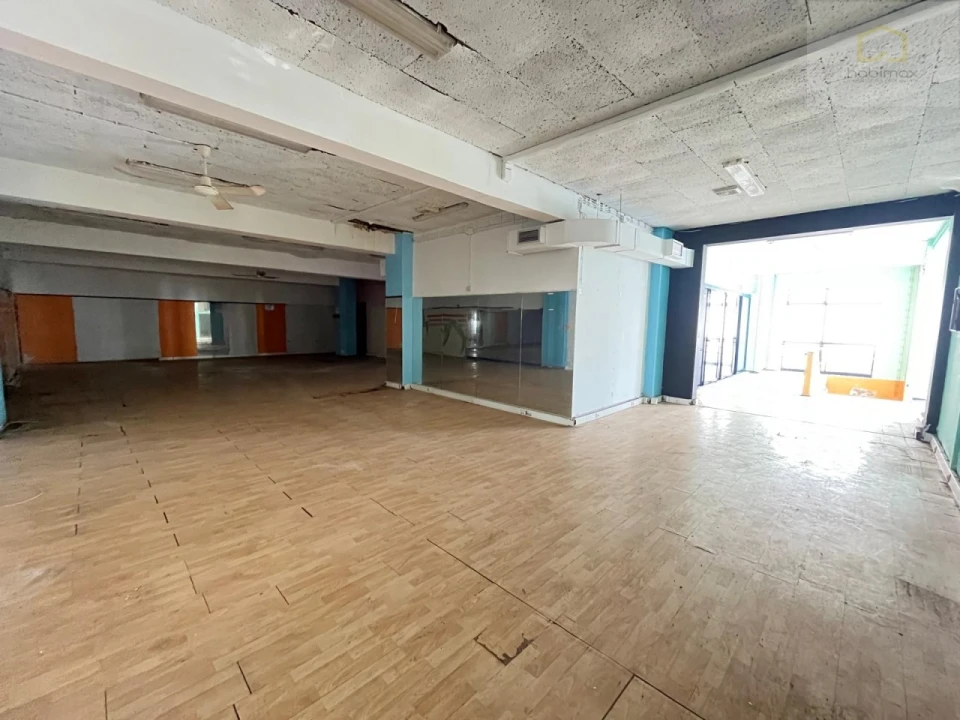 Loja para Venda em Ponta Delgada (São Pedro) Foto 18