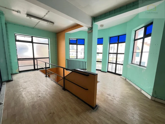 Loja para Venda em Ponta Delgada (São Pedro) Foto 14