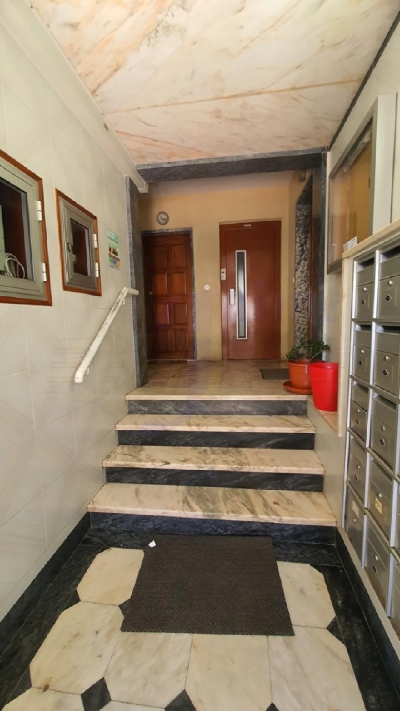 Apartamento T3 para Venda em Agualva e Mira-Sintra Foto 27