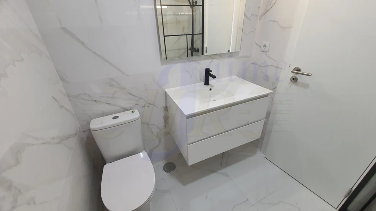 Apartamento T3 para Venda em Agualva e Mira-Sintra Foto 23