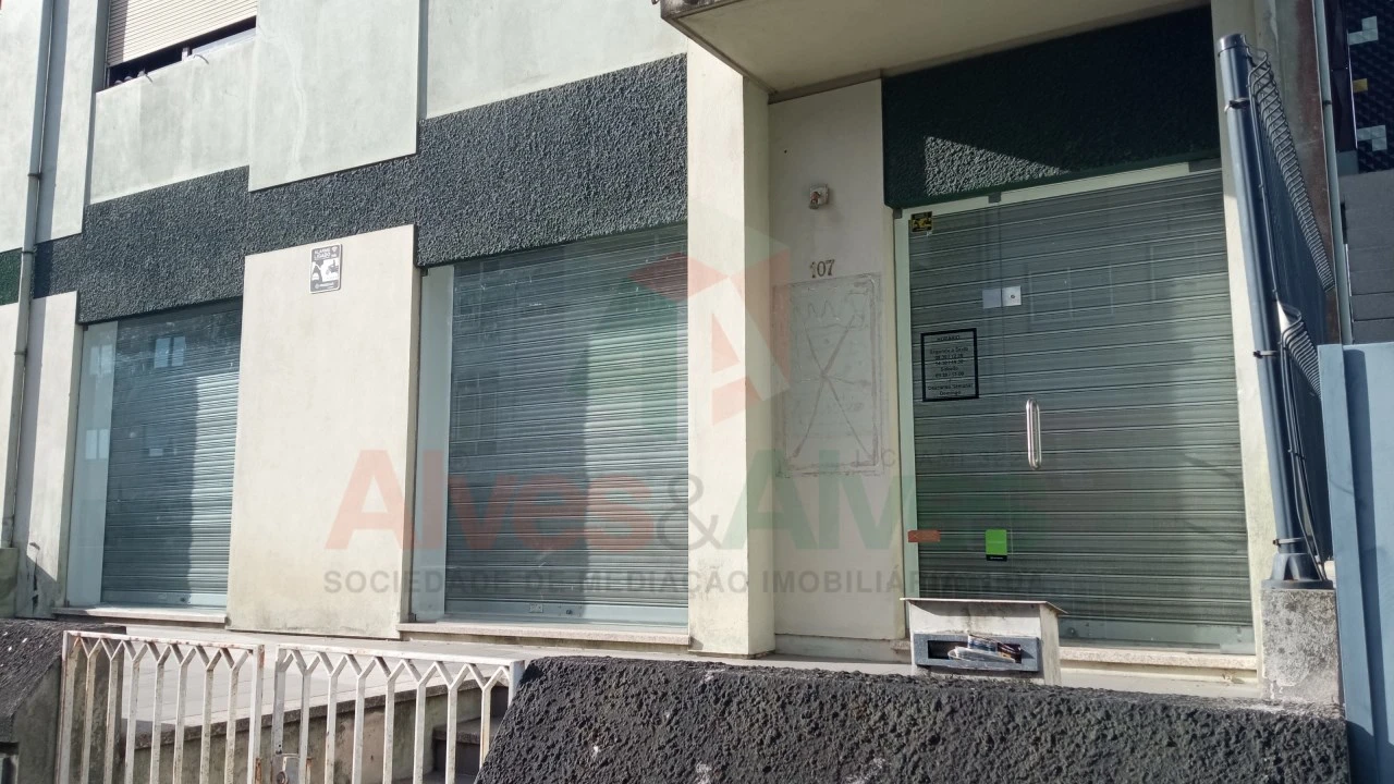 Loja para Arrendamento em Cidade da Maia Foto 7