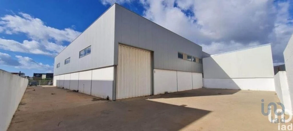 Moradia para Venda em Estômbar e Parchal Foto 1