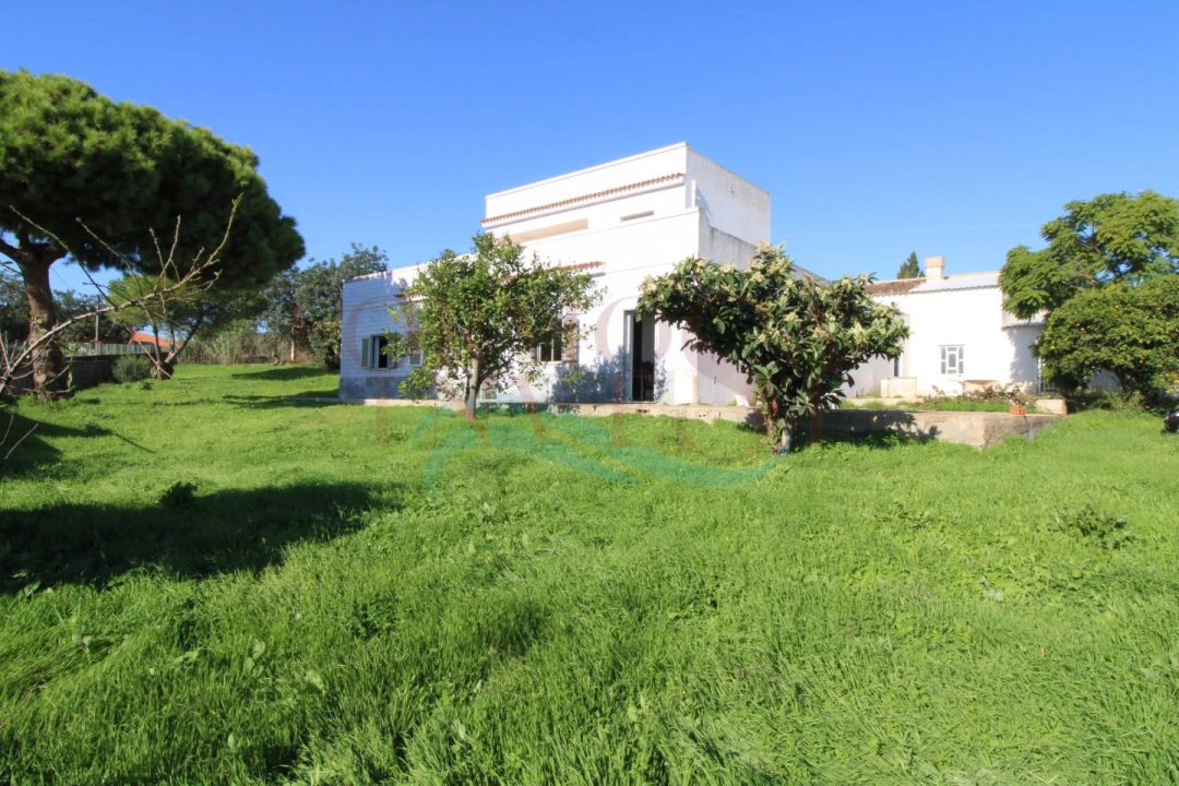 Moradia T4 para Venda em Moncarapacho e Fuseta Foto 2