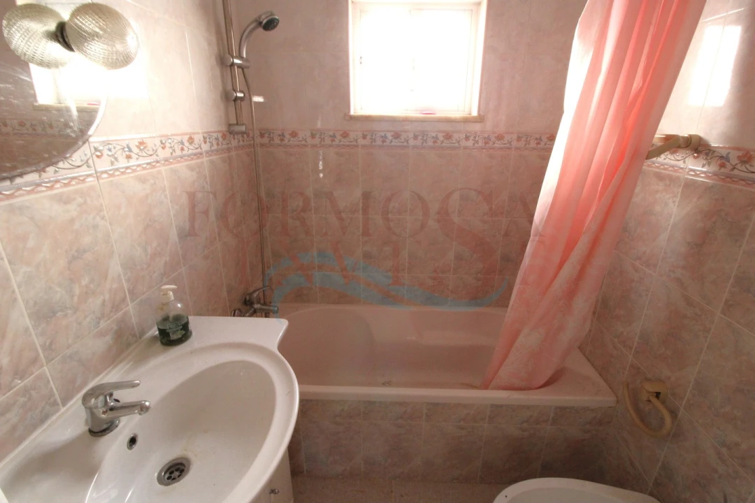 Moradia T4 para Venda em Moncarapacho e Fuseta Foto 11