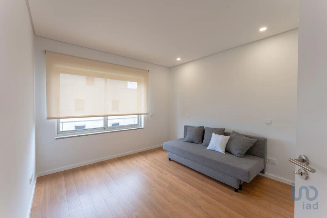 Apartamento T3 para Venda em Esmoriz Foto 9