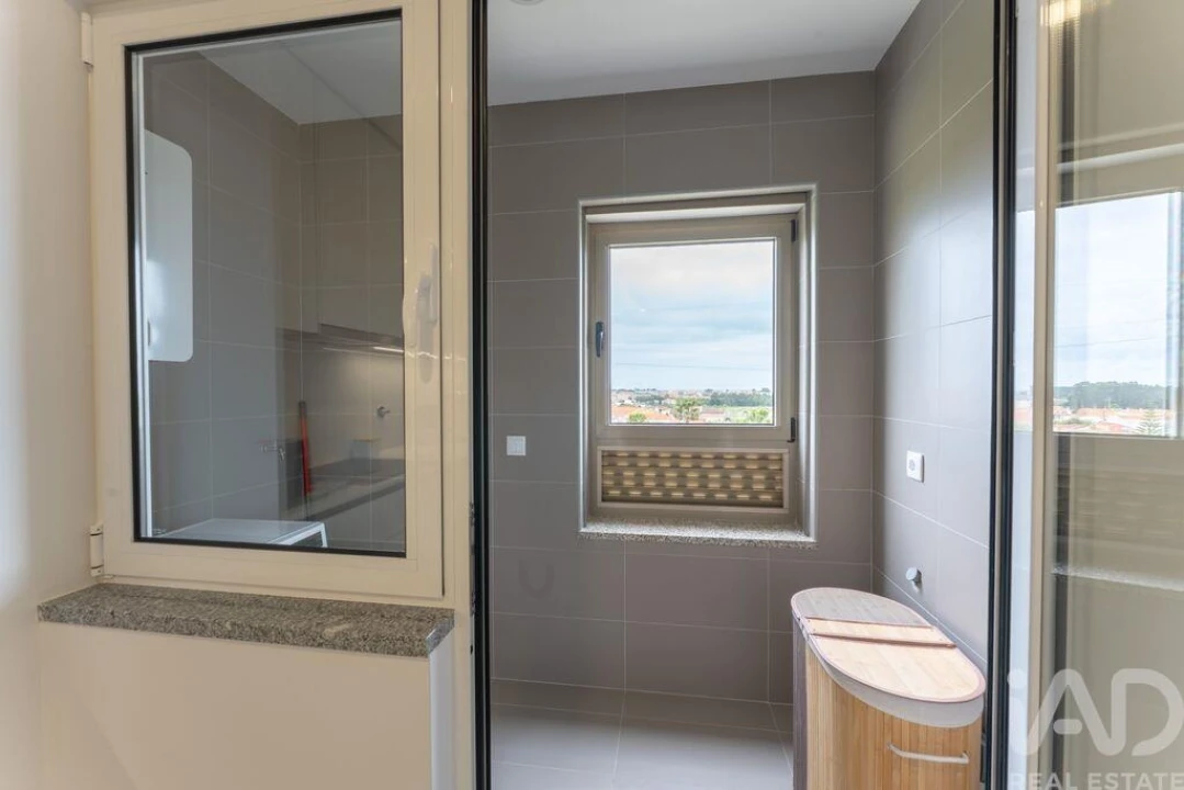 Apartamento T3 para Venda em Esmoriz Foto 25