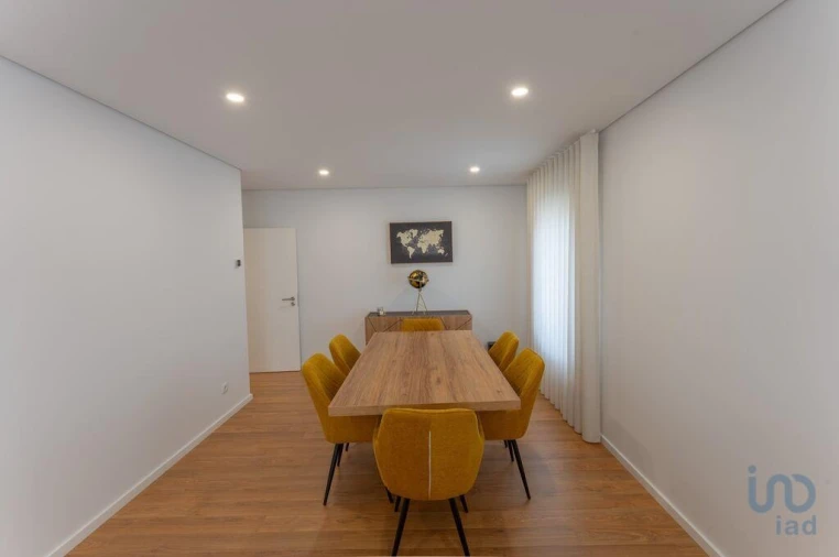 Apartamento T3 para Venda em Esmoriz Foto 3