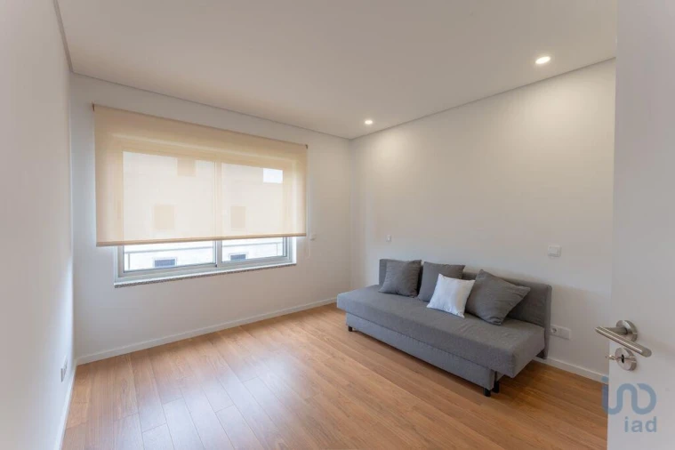 Apartamento T3 para Venda em Esmoriz Foto 9