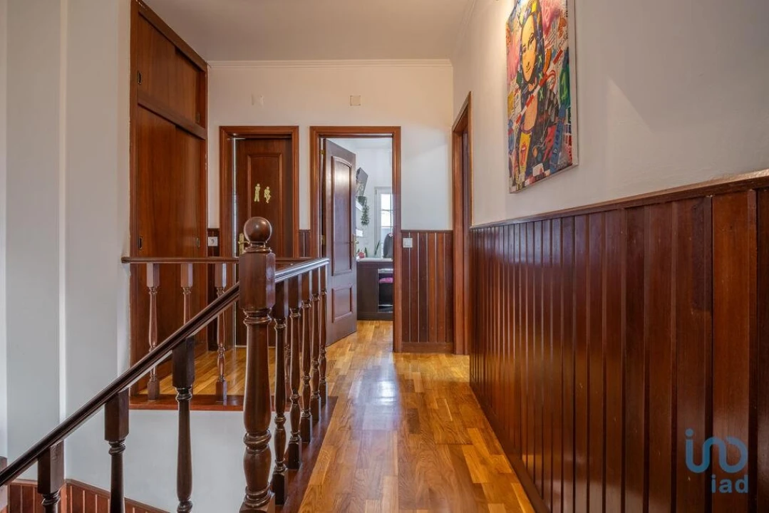 Moradia T4 para Venda em Corroios Foto 13