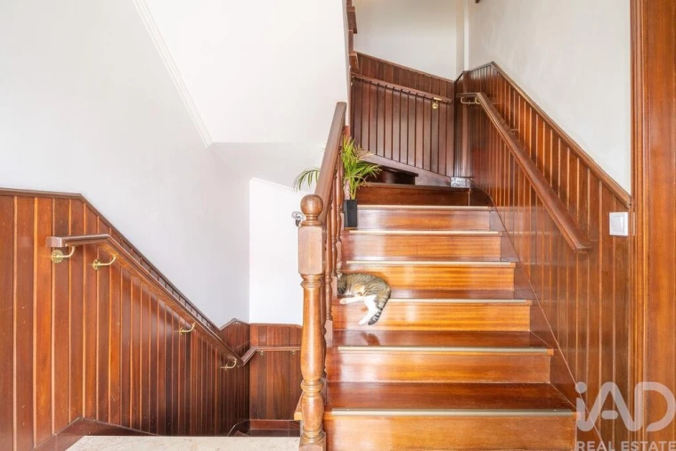 Moradia T4 para Venda em Corroios Foto 21