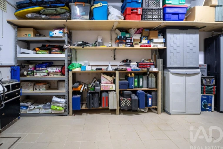 Moradia T4 para Venda em Corroios Foto 23