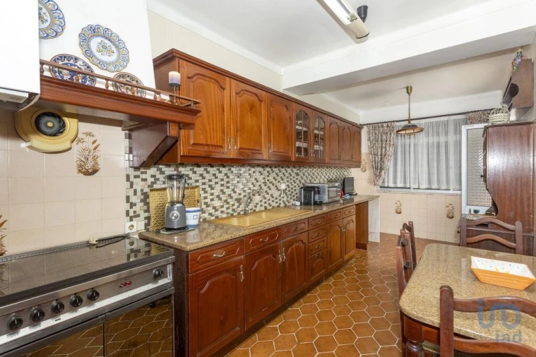 Moradia T4 para Venda em Algueirão-Mem Martins Foto 7