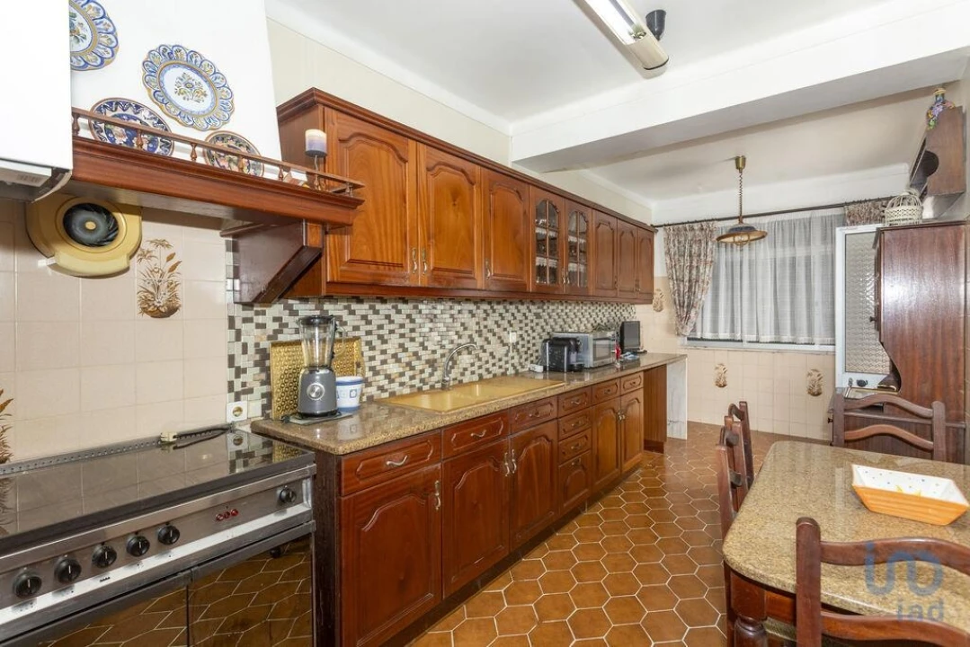 Moradia T4 para Venda em Algueirão-Mem Martins Foto 7