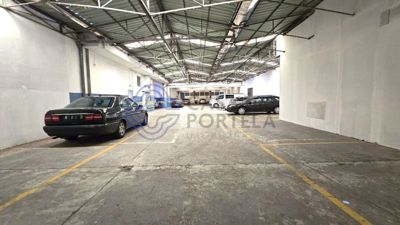 Armazém para Arrendamento em Matosinhos e Leça da Palmeira Foto 3