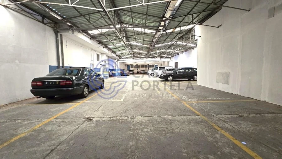 Armazém para Arrendamento em Matosinhos e Leça da Palmeira Foto 3