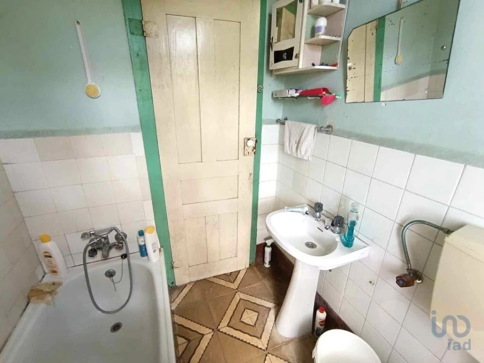 Moradia T2 para Venda em Chaviães e Paços Foto 8