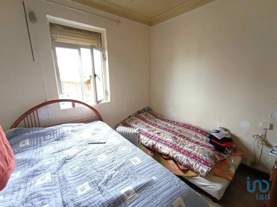 Moradia T2 para Venda em Chaviães e Paços Foto 5