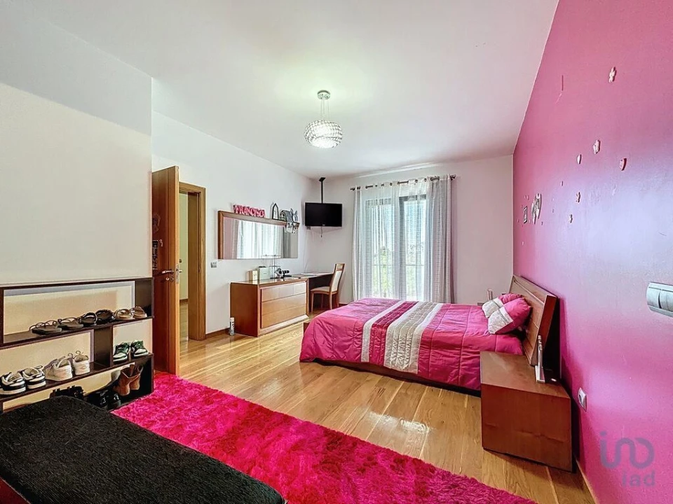 Moradia T3 para Venda em Caniçal Foto 13