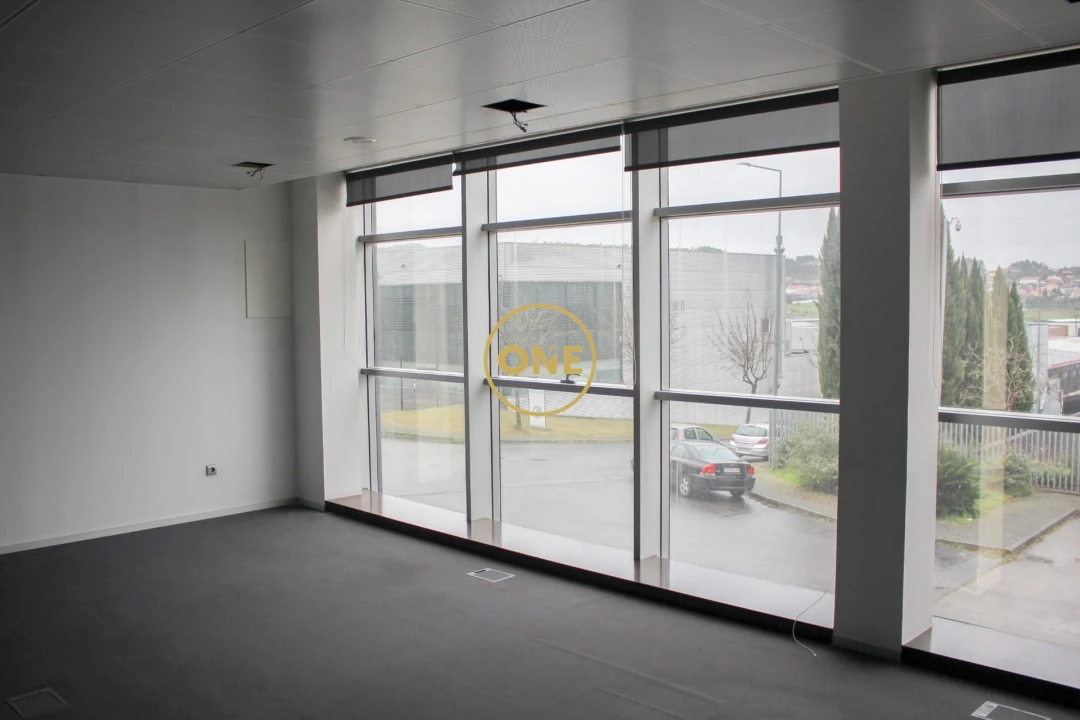 Escritório para Arrendamento em Celeirós, Aveleda e Vimieiro Foto 1