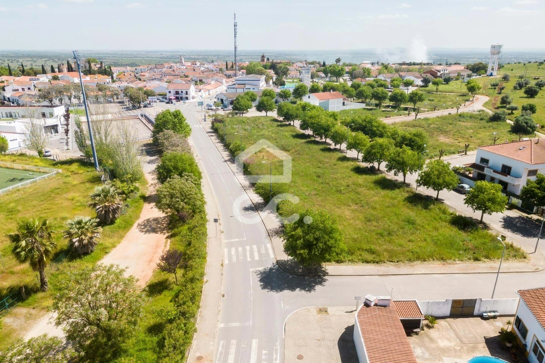 Terreno para Venda em Alvito Foto 8