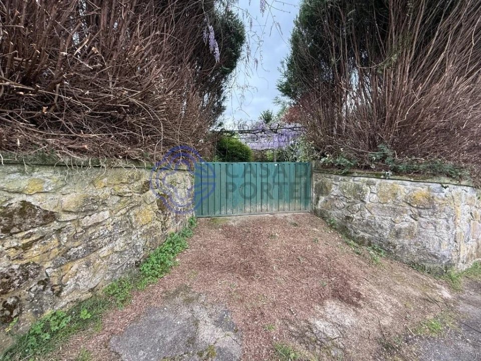 Moradia T4 para Venda em Coura Foto 46