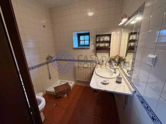 Moradia T4 para Venda em Coura Foto 32