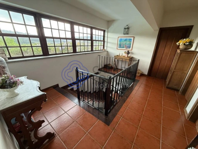 Moradia T4 para Venda em Coura Foto 23