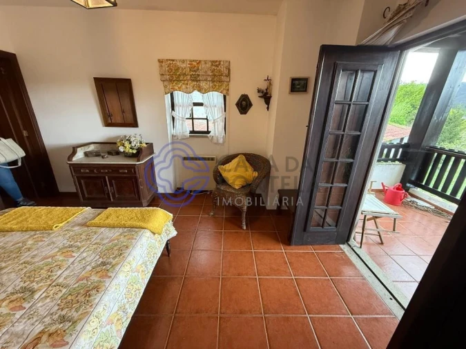 Moradia T4 para Venda em Coura Foto 21