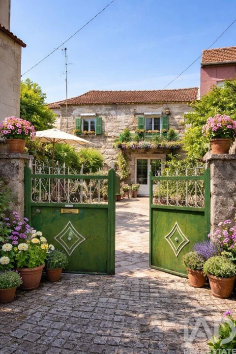 Moradia T2 para Venda em Rochoso e Monte Margarida