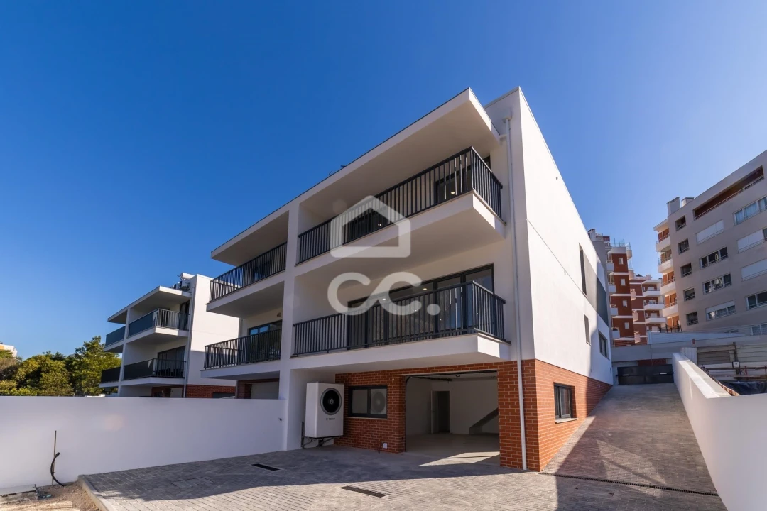 Apartamento T4 para Venda em Tavarede Foto 24