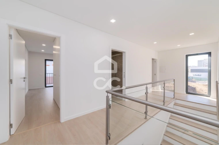 Apartamento T4 para Venda em Tavarede Foto 21