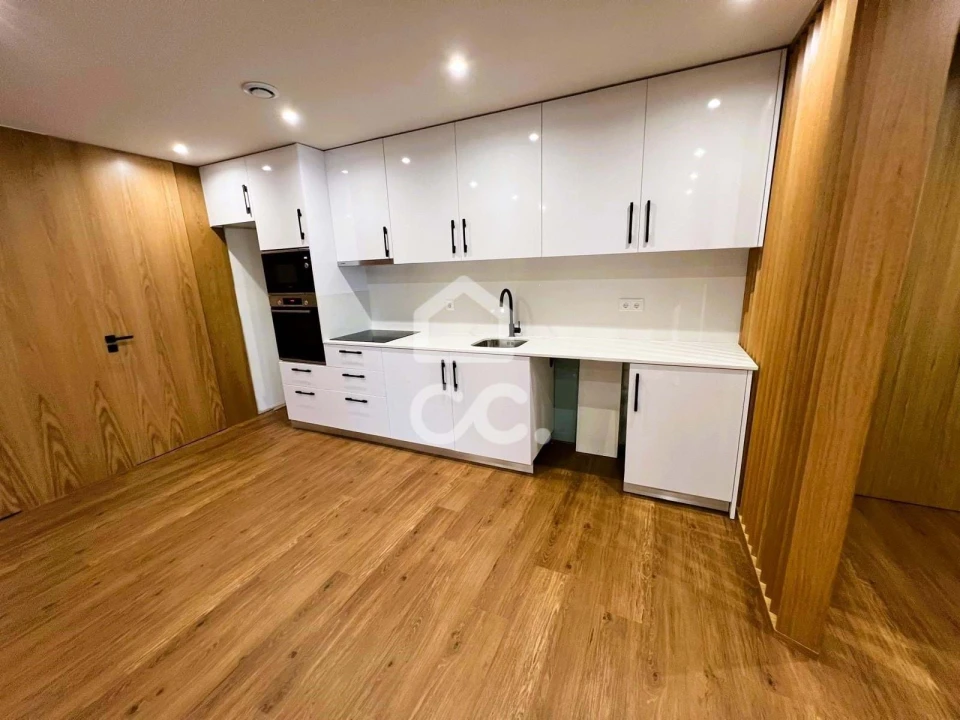 Apartamento T2 para Venda em Póvoa de Varzim, Beiriz e Argivai Foto 3